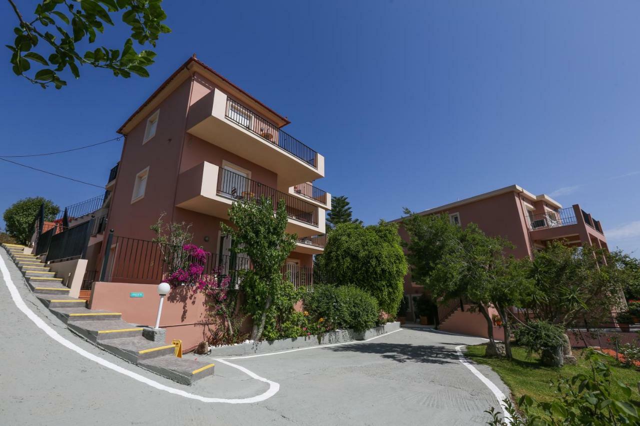 Pelagos Apartments Skala  Bagian luar foto