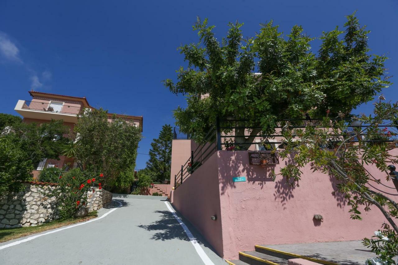 Pelagos Apartments Skala  Bagian luar foto